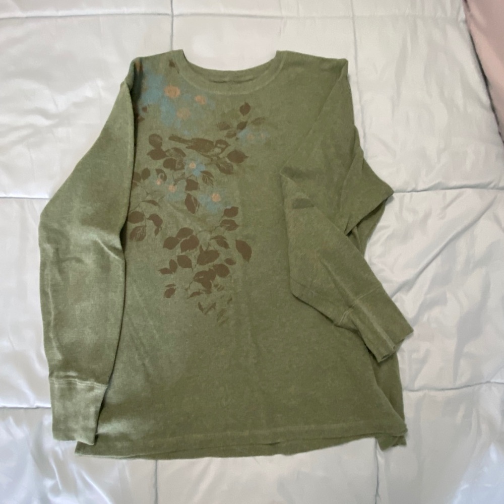 Long sleeve tee
